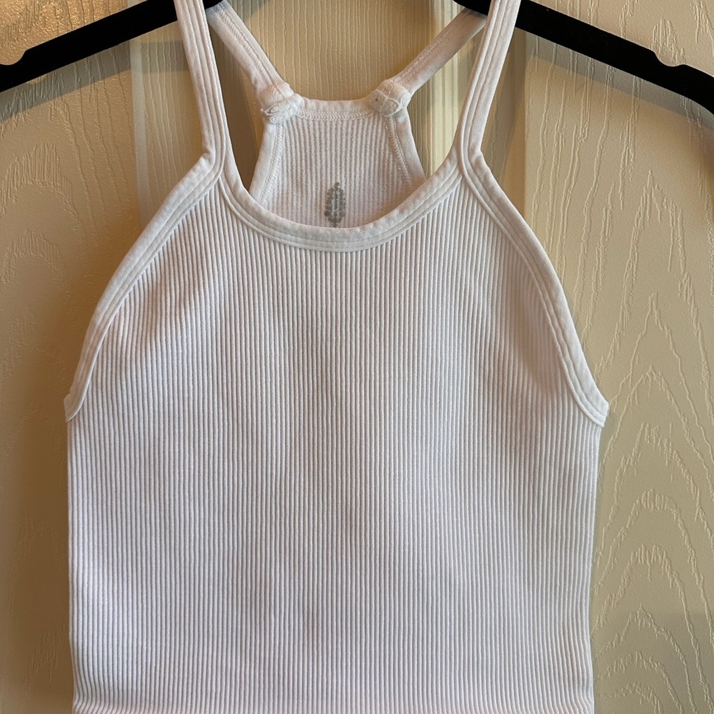 Free People Movement Happiness Runs Tank. New - Picture 6 of 11